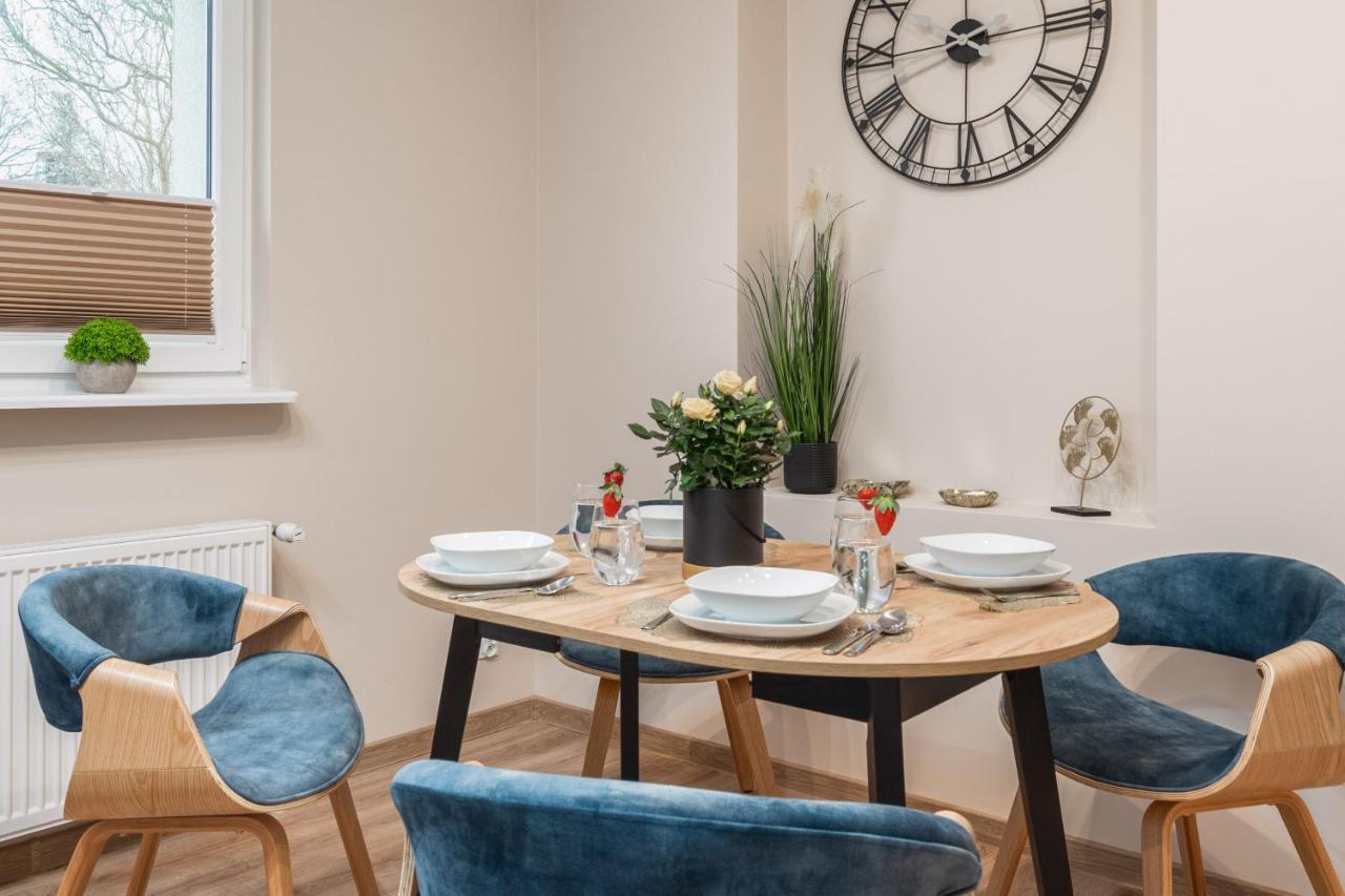 Spacious Apartment Near Wolin National Park By Noclegi Renters Мендзыздрое Экстерьер фото
