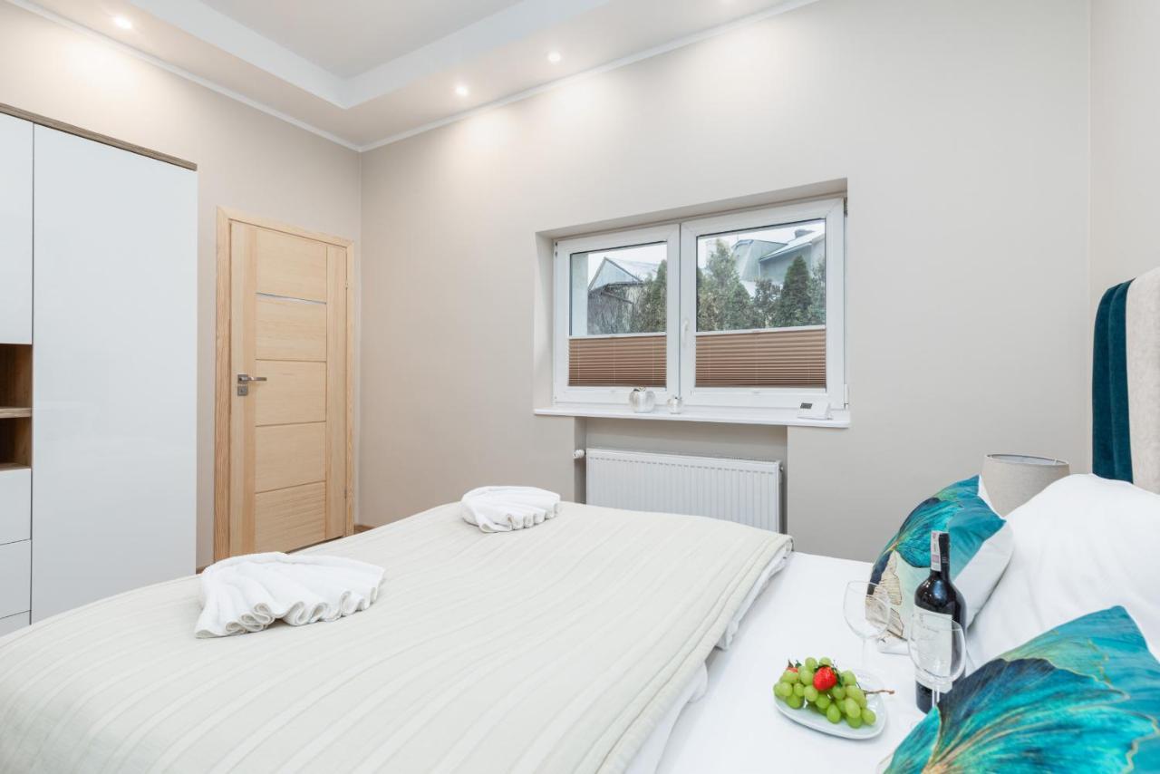 Spacious Apartment Near Wolin National Park By Noclegi Renters Мендзыздрое Экстерьер фото